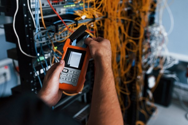 Electrotechnique_AdobeStock_302671202