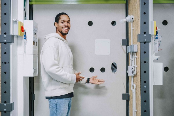 cqpm_monteur-cableur-equipements-electriques